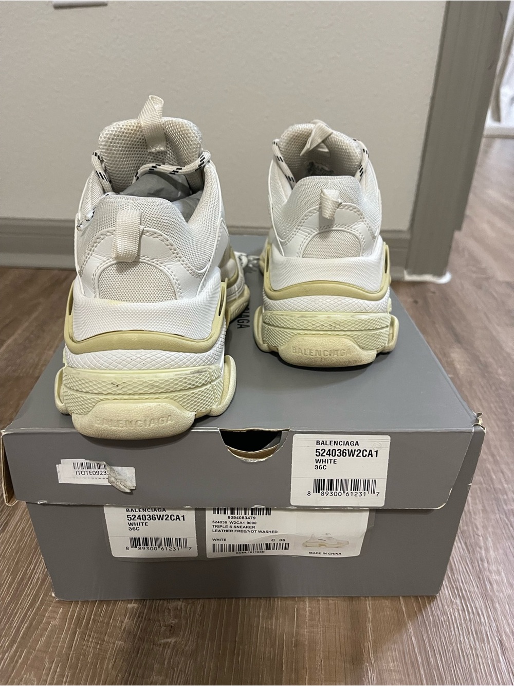 Balenciaga Off-White Chunky Logo Sole Sneakers - Picture 2 of 9